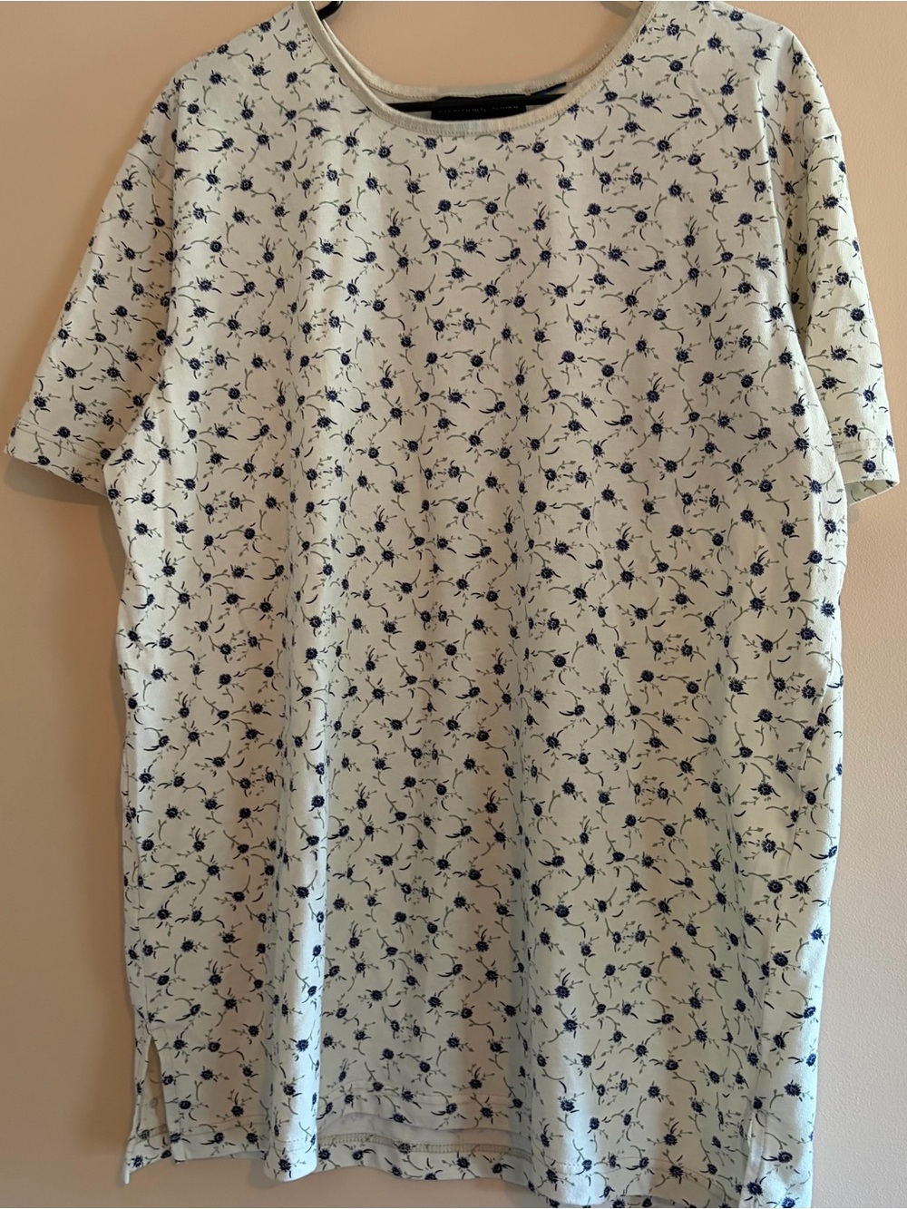 Mountain Lake vintage  Cream Short-Sleeve Shirt with Navy Floral Print